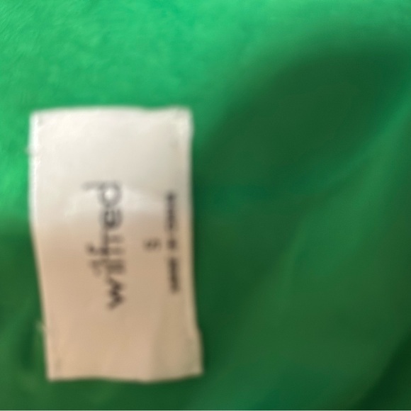 ARITZIA Wilfred Green Fitted Camisole Sleeveless Style Tops - Picture 6 of 10